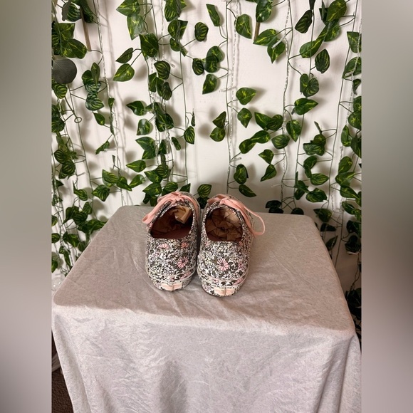 Vans Off The Wall Mono Floral Lace Up Shoes - Picture 4 of 8